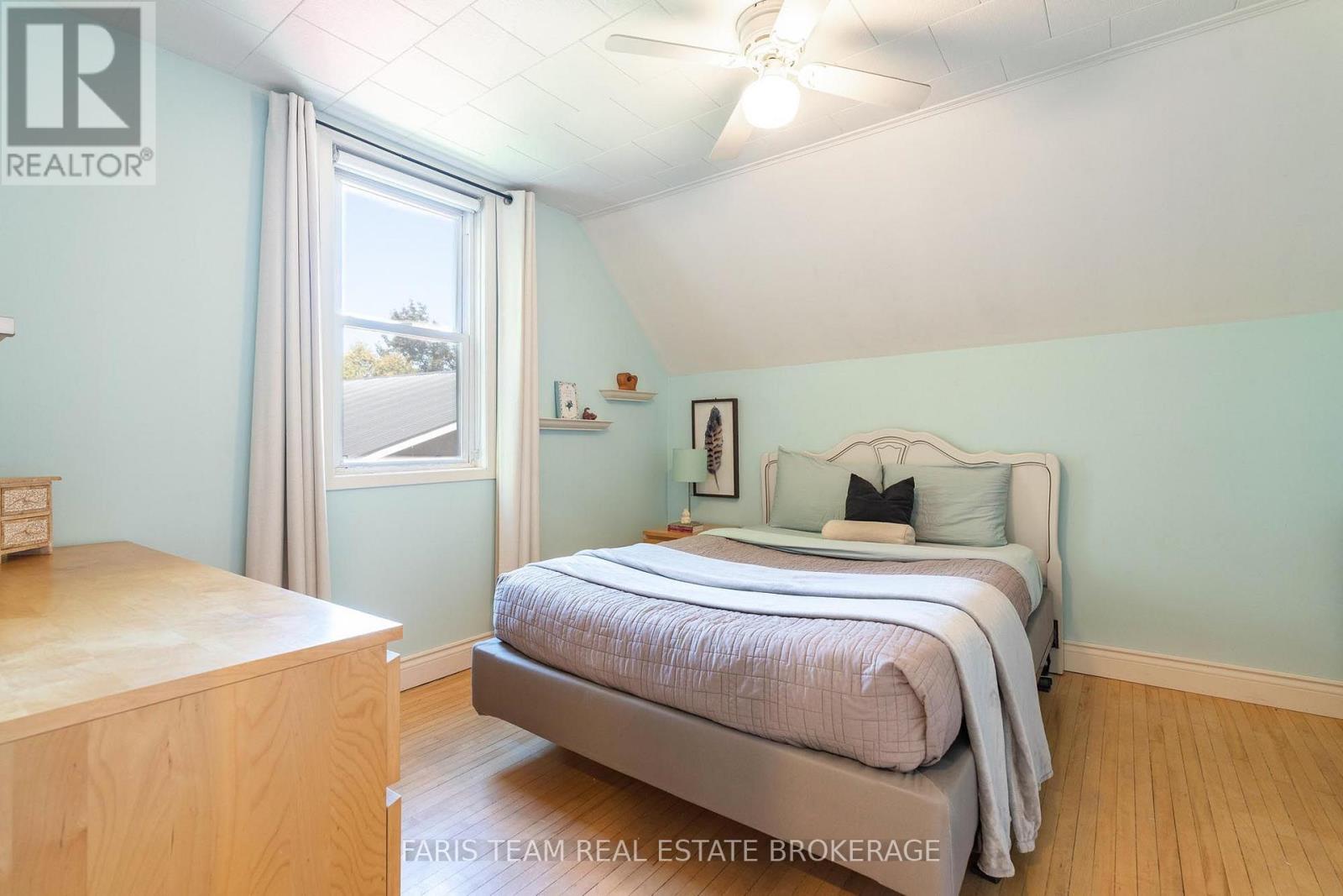 1346 Penetanguishene Road, Springwater, Ontario  L4M 4Y8 - Photo 22 - S13822860
