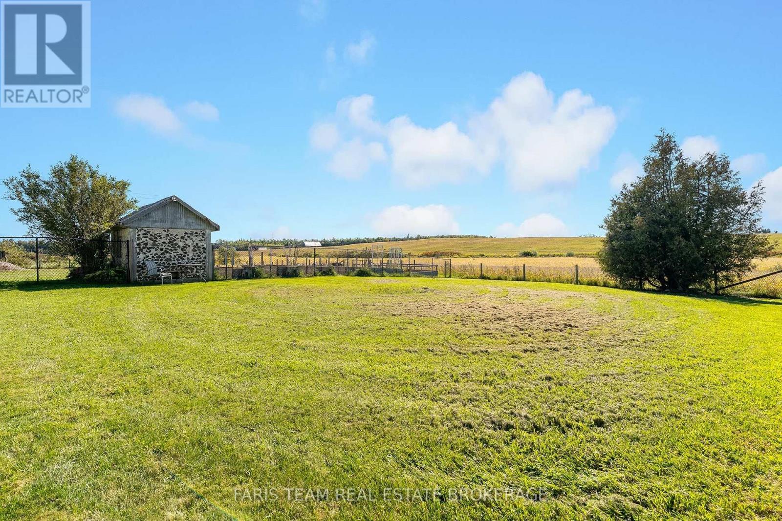 1346 Penetanguishene Road, Springwater, Ontario  L4M 4Y8 - Photo 31 - S13822860