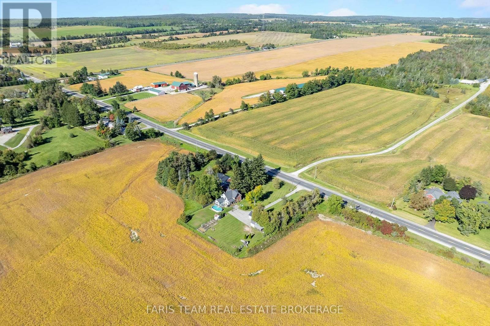 1346 Penetanguishene Road, Springwater, Ontario  L4M 4Y8 - Photo 33 - S13822860