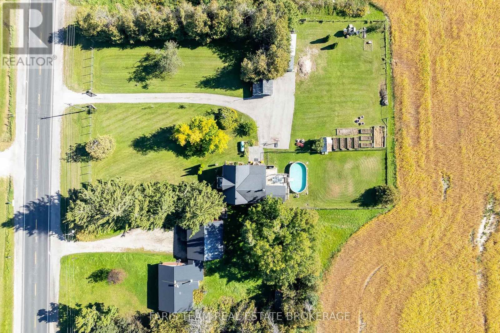 1346 Penetanguishene Road, Springwater, Ontario  L4M 4Y8 - Photo 4 - S13822860
