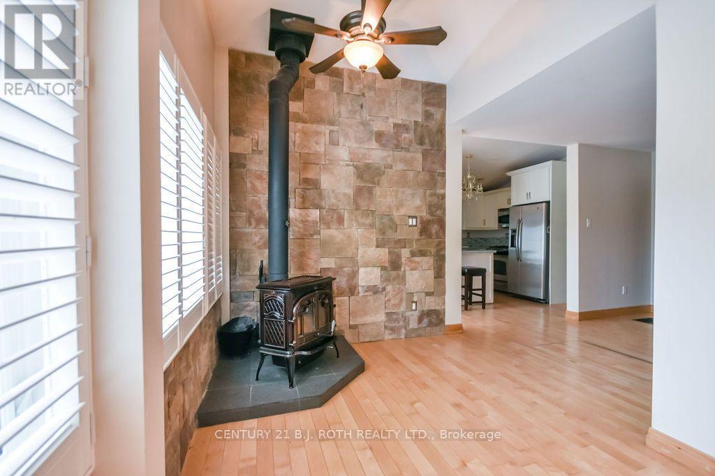 45 Grove Street W, Barrie (Queen's Park), Ontario  L4N 1M6 - Photo 13 - S13822934