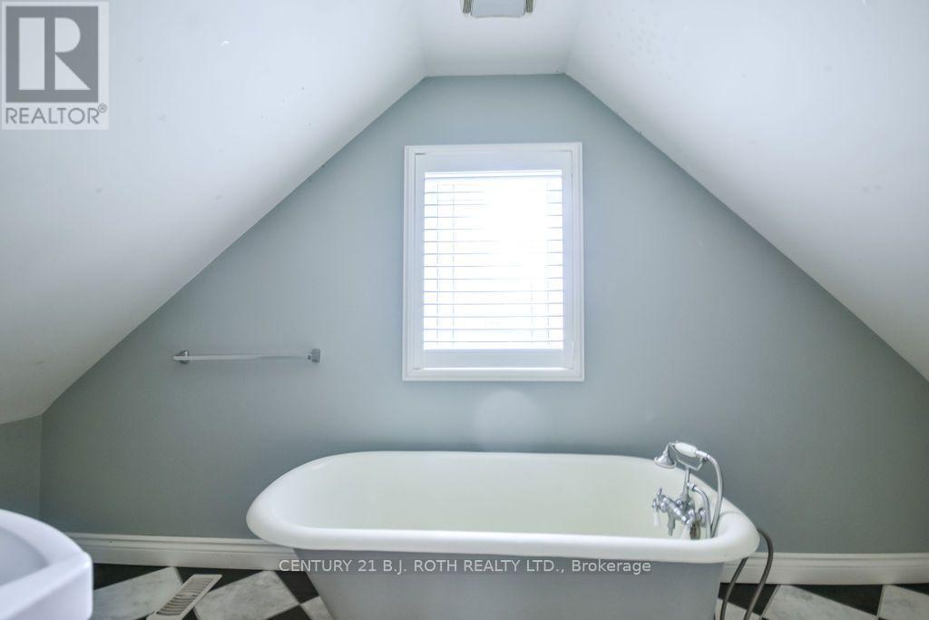 45 Grove Street W, Barrie (Queen's Park), Ontario  L4N 1M6 - Photo 29 - S13822934