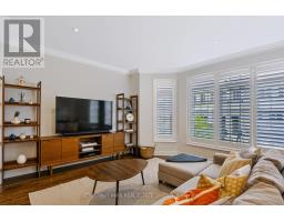 69 BLOORVIEW PLACE, Toronto, Ontario