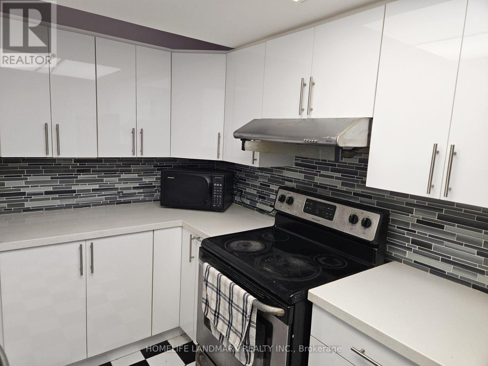 708 - 1470 Midland Avenue, Toronto, Ontario  M1P 4Z4 - Photo 15 - E13641576