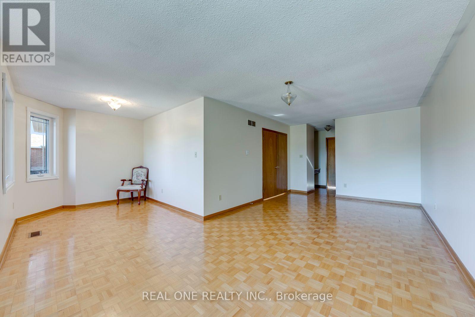 1332 Greenwood Crescent, Oakville, Ontario  L6J 6V3 - Photo 25 - W13822652