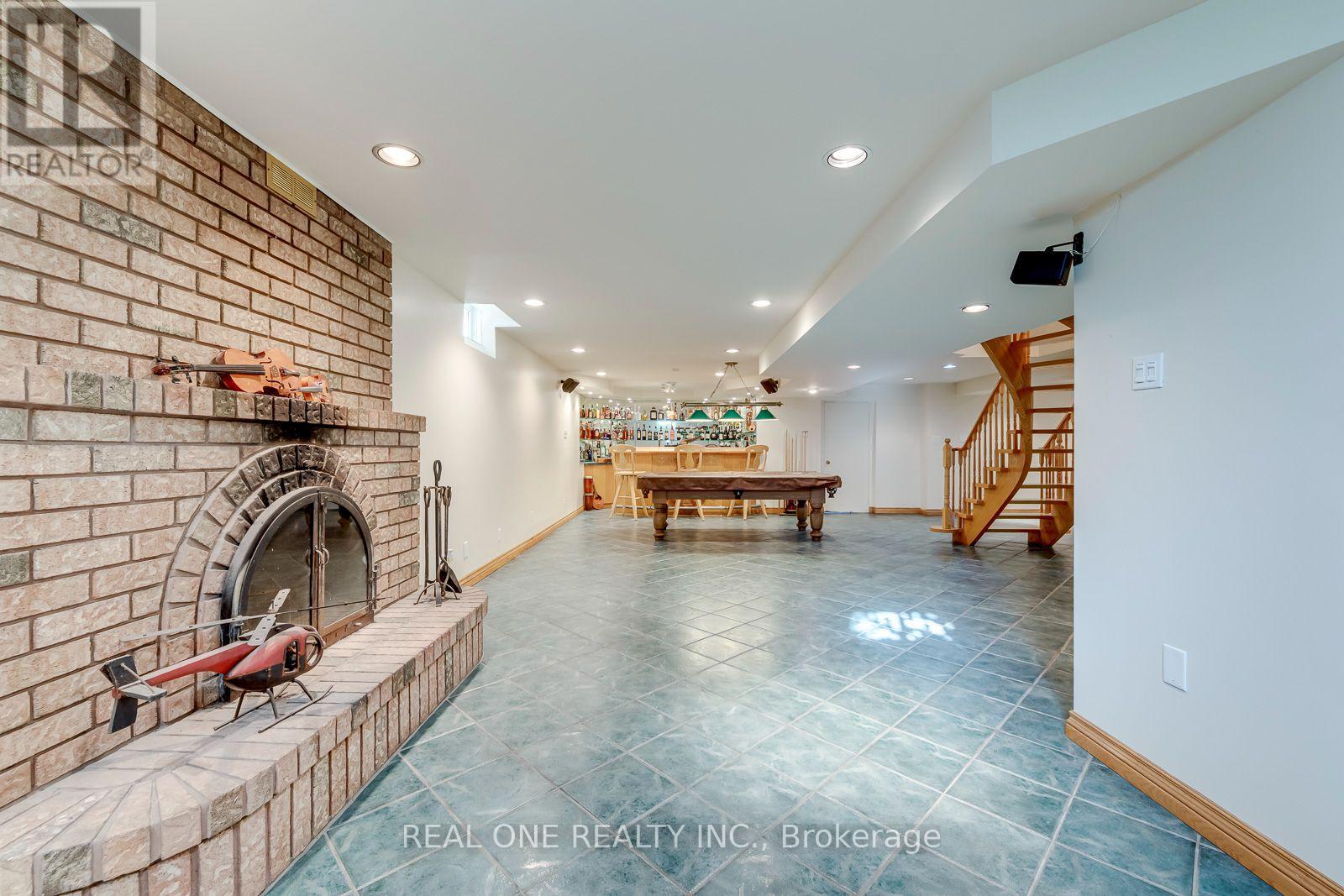 1332 Greenwood Crescent, Oakville, Ontario  L6J 6V3 - Photo 37 - W13822652