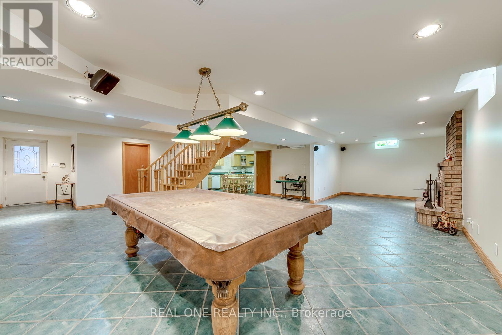 1332 Greenwood Crescent, Oakville, Ontario  L6J 6V3 - Photo 38 - W13822652