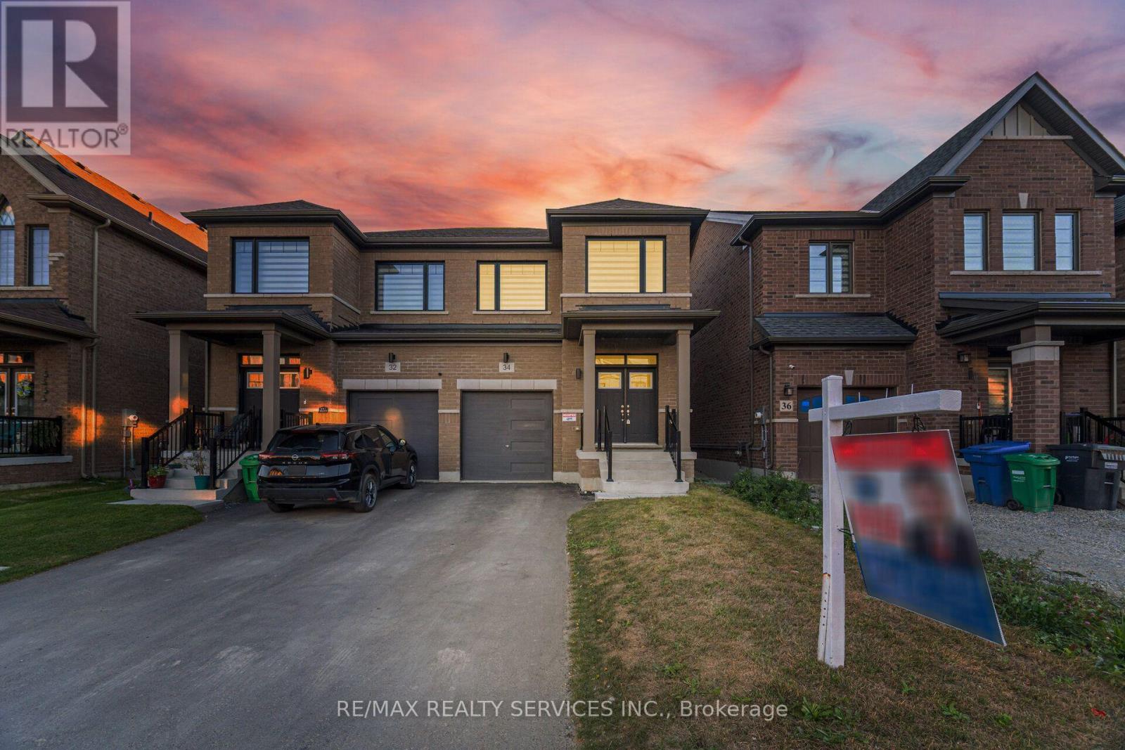 34 LIPSCOTT DRIVE, Caledon, Ontario
