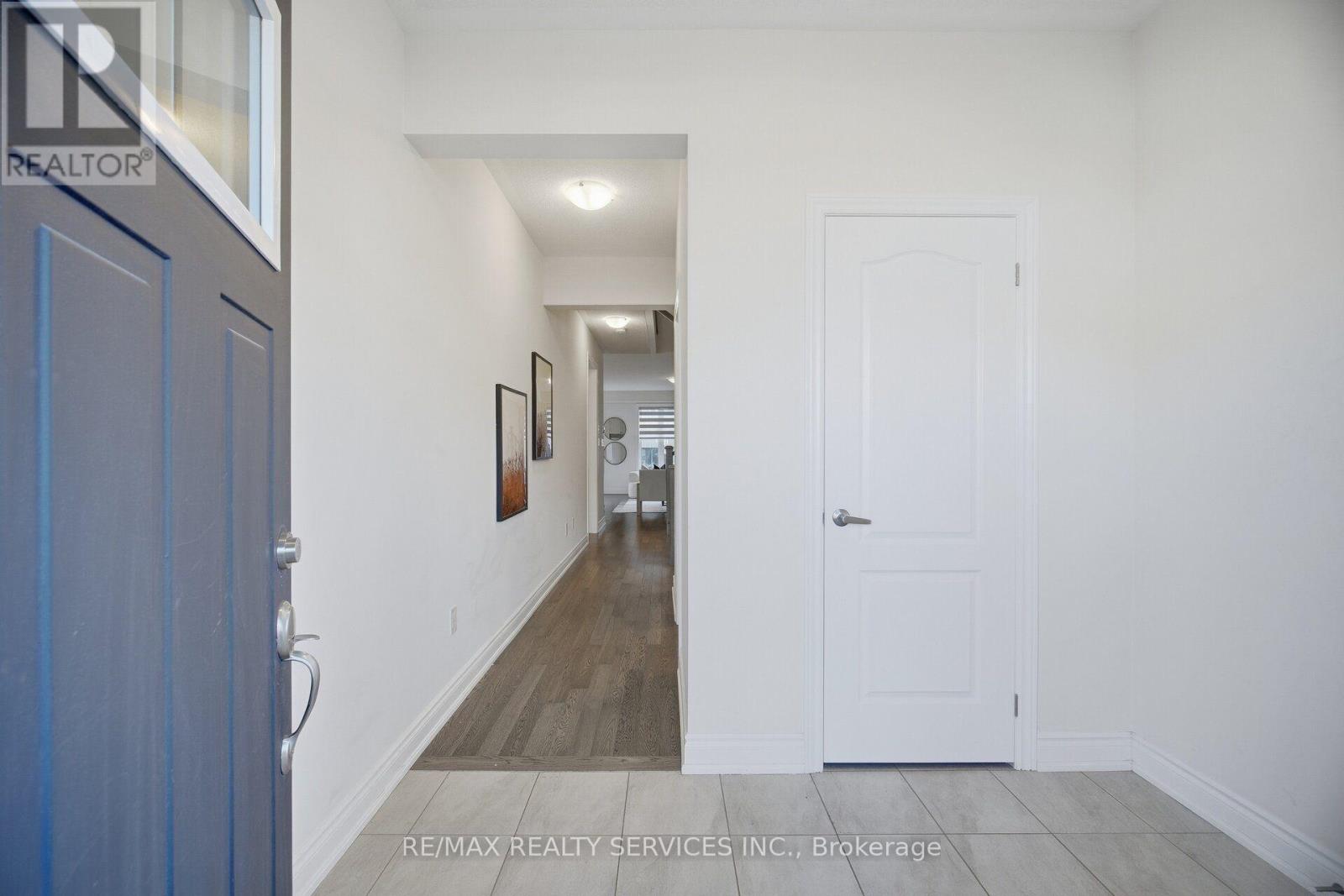 34 Lipscott Drive, Caledon, Ontario  L7C 4J7 - Photo 12 - W13822748