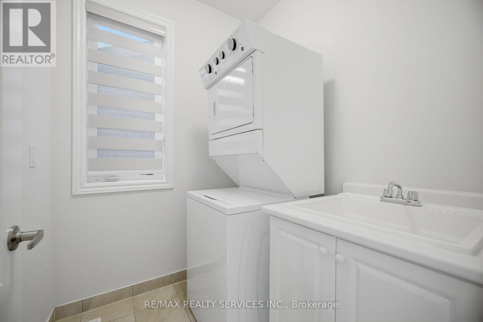 34 Lipscott Drive, Caledon, Ontario  L7C 4J7 - Photo 35 - W13822748