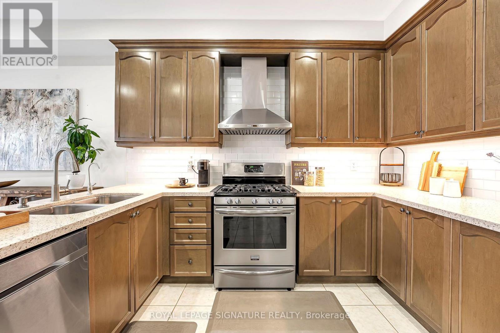 23 Arrowpoint Drive, Brampton, Ontario  L6Y 0Y8 - Photo 11 - W13822842