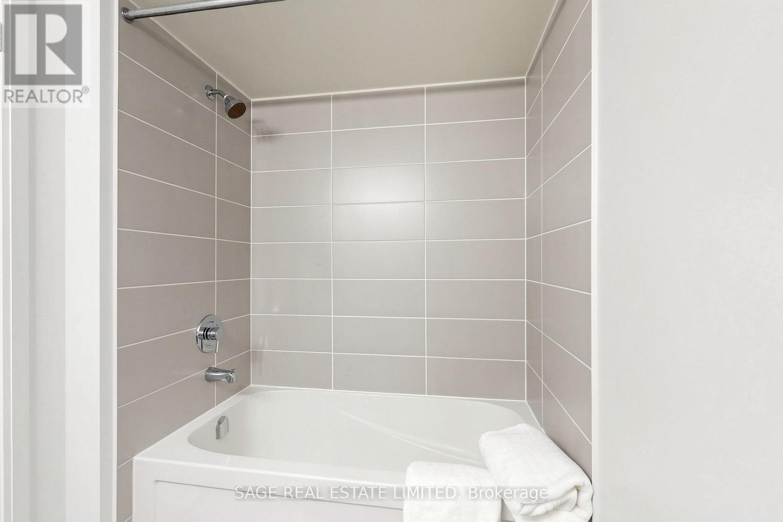 605 - 1 Michael Power Place, Toronto (Islington-City Centre West), Ontario  M9A 0A1 - Photo 22 - W13822866