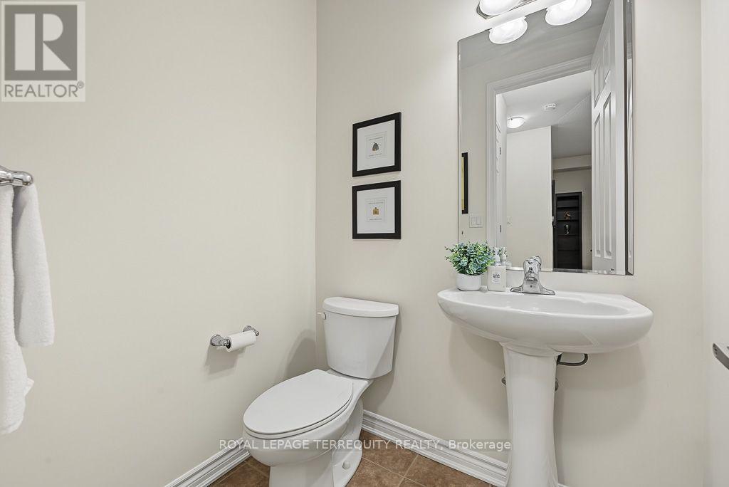 1531 Tough Gate, Milton (Cl Clarke), Ontario  L9T 8Y6 - Photo 11 - W13822996