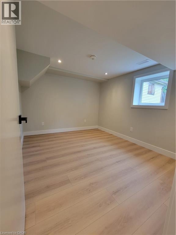 125 East 31st Street Unit# Lower, Hamilton, Ontario  L8V 3P3 - Photo 6 - 40866198