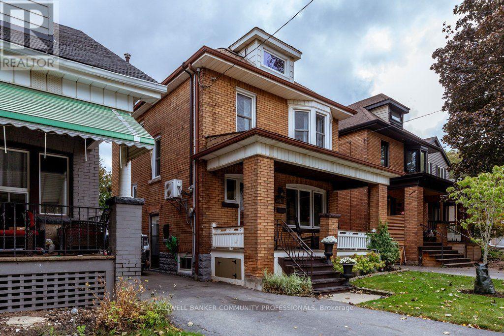 243 GROSVENOR AVENUE S, Hamilton, Ontario