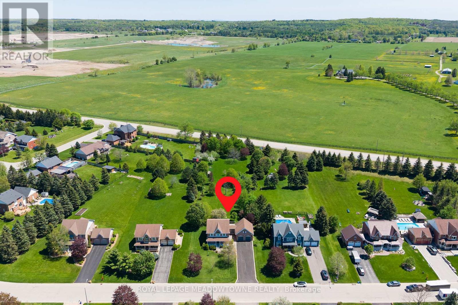 19 Mccullogh Drive, Erin, Ontario  N0B 1T0 - Photo 2 - X13822984