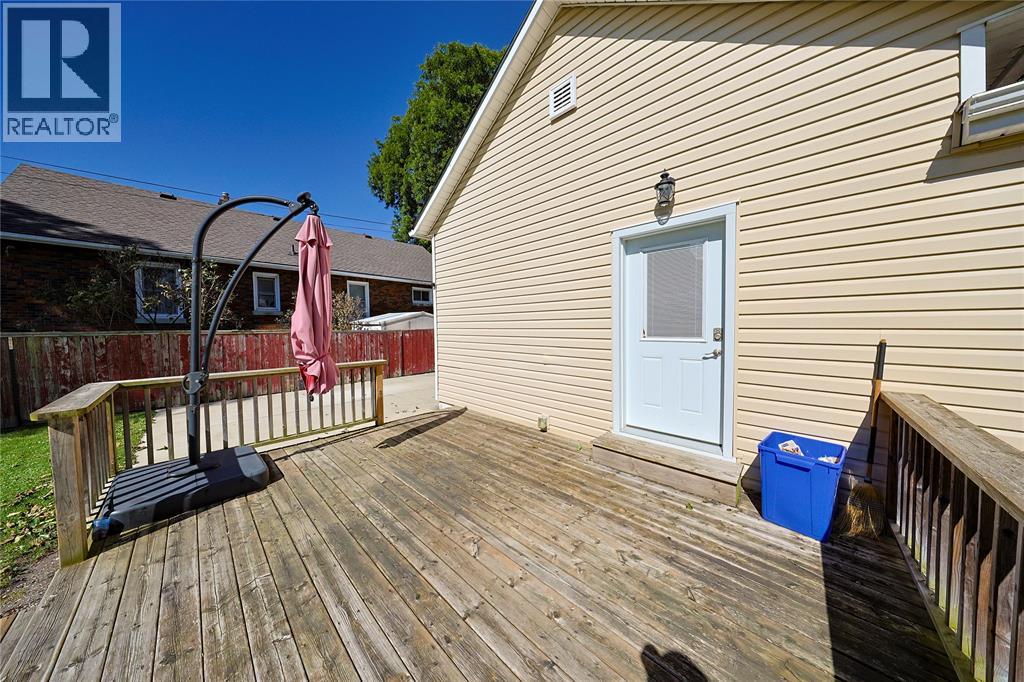 133 Bright Street, Sarnia, Ontario N7T 4E6 - Photo 8 - 26023400