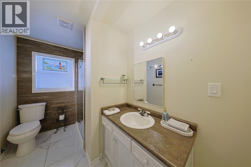 755 Talfourd Street, Sarnia, Ontario  N7T 1S1 - Photo 16 - 26023431