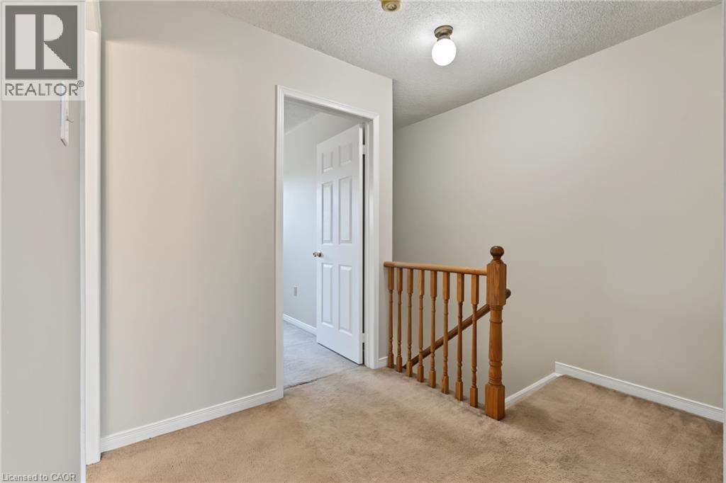391 Stone Church Road E Unit# 14, Hamilton, Ontario  L9B 2H3 - Photo 14 - 40865131
