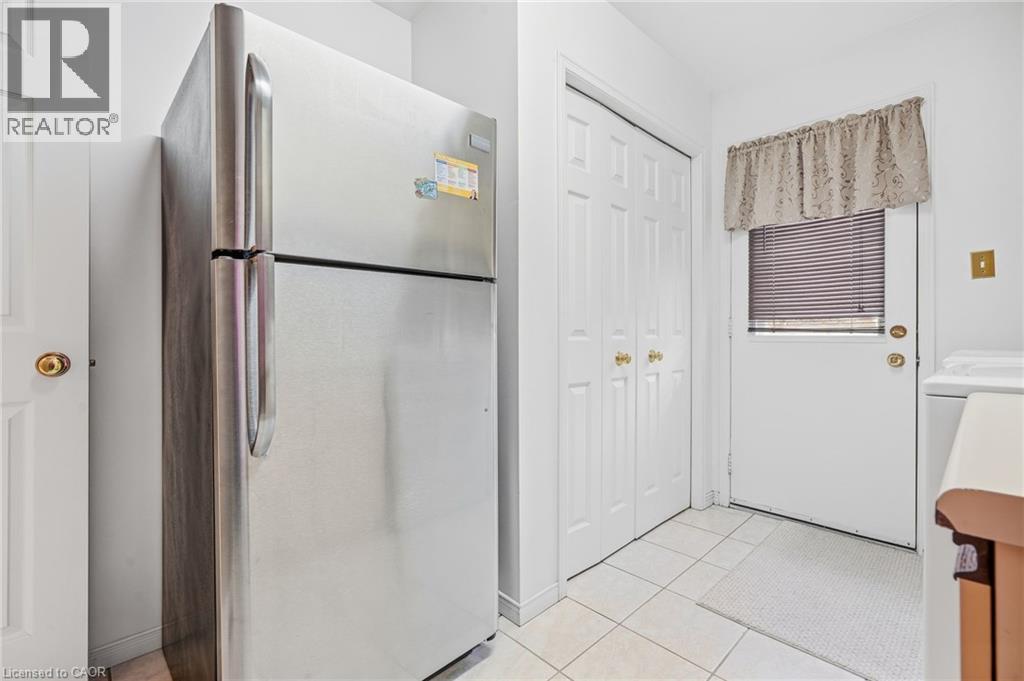 5 Michelle Drive, St. Catharines, Ontario  L2S 3E2 - Photo 21 - 40866184