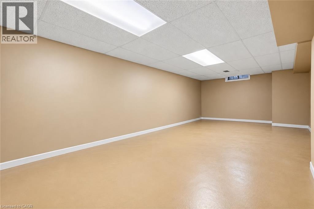 5 Michelle Drive, St. Catharines, Ontario  L2S 3E2 - Photo 37 - 40866184