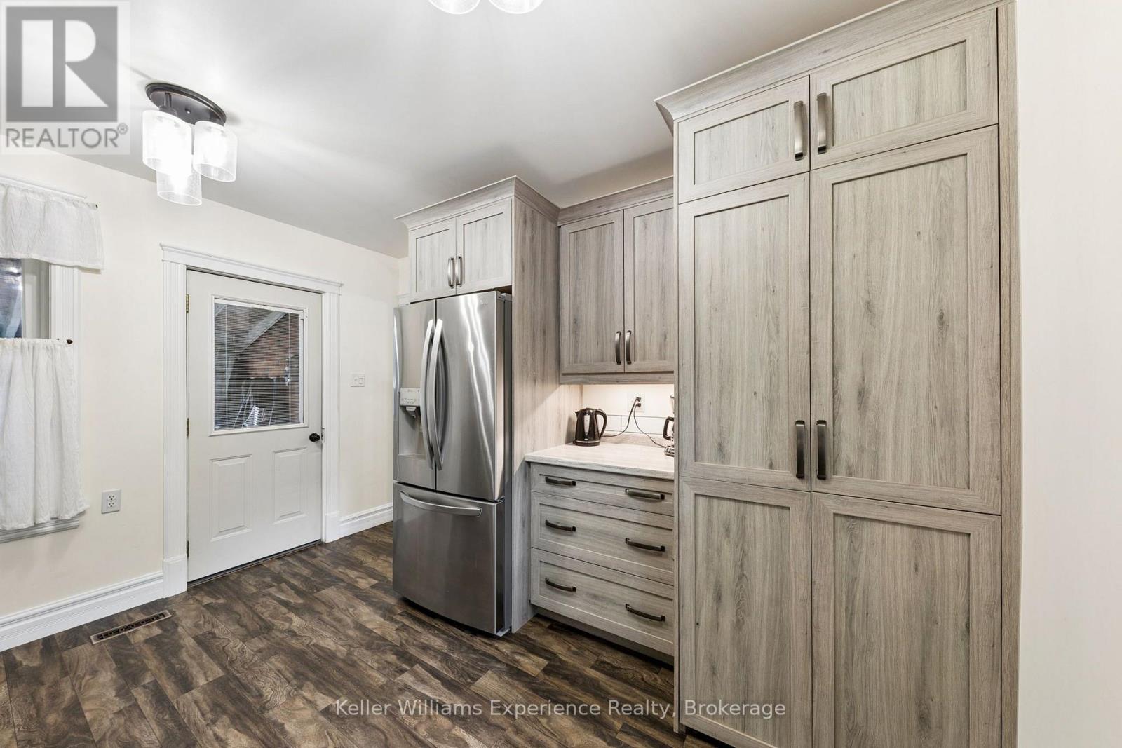 17 Stone Street, Springwater (Elmvale), Ontario  L0L 1P0 - Photo 18 - S13822510
