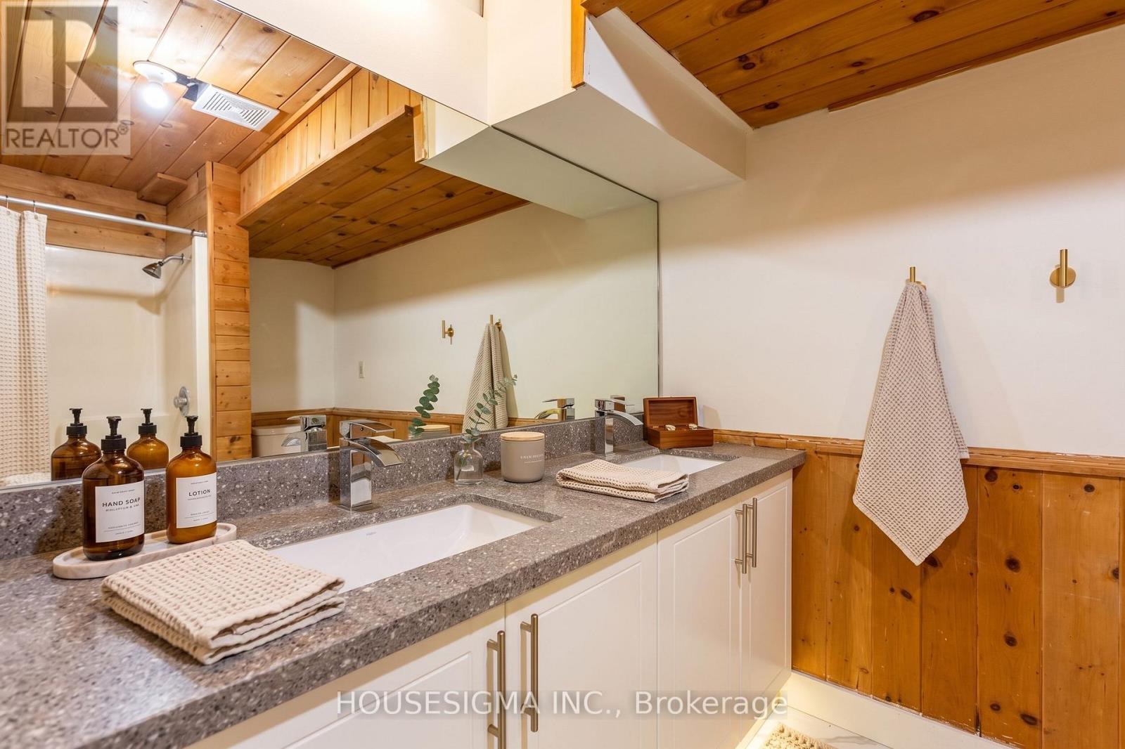33b College Crescent, Barrie, Ontario  L4M 2W4 - Photo 23 - S13792952