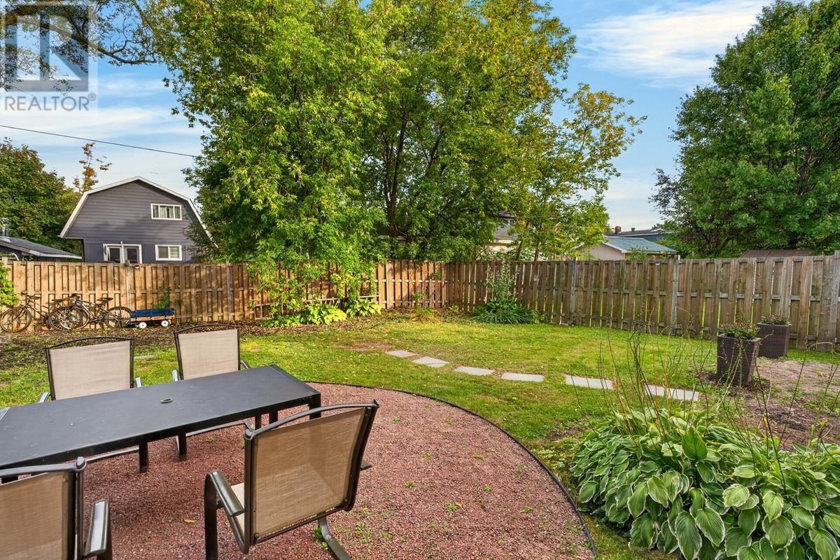 134 Bishops Ct, Sault Ste. Marie, Ontario P6A 3V9 - Photo 5 - SM262665