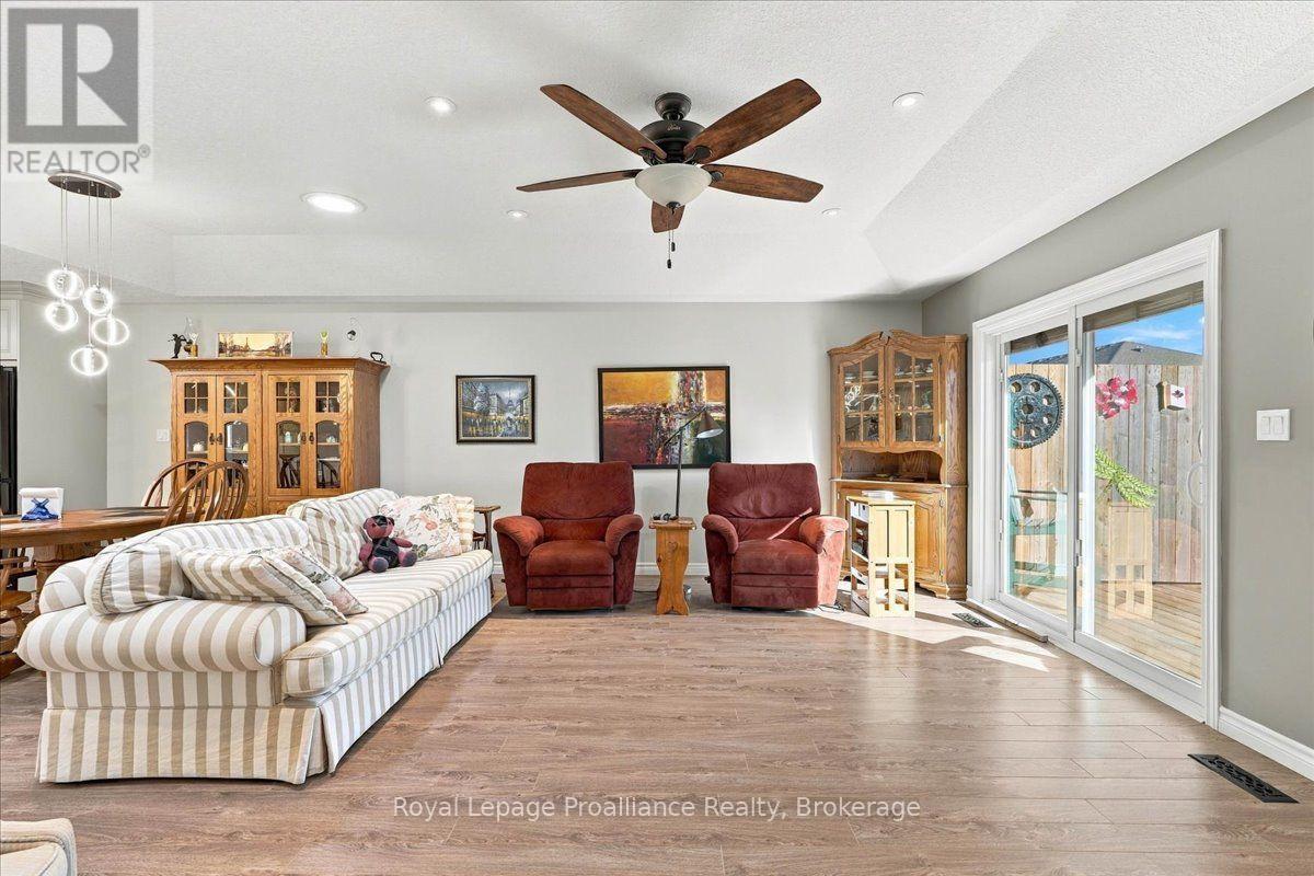 73 Dorchester Drive, Prince Edward County, Ontario  K0K 3L0 - Photo 16 - X13823068