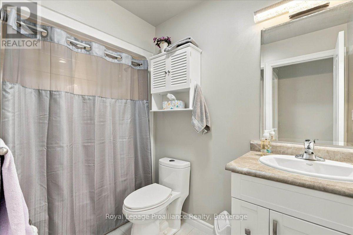73 Dorchester Drive, Prince Edward County, Ontario  K0K 3L0 - Photo 18 - X13823068