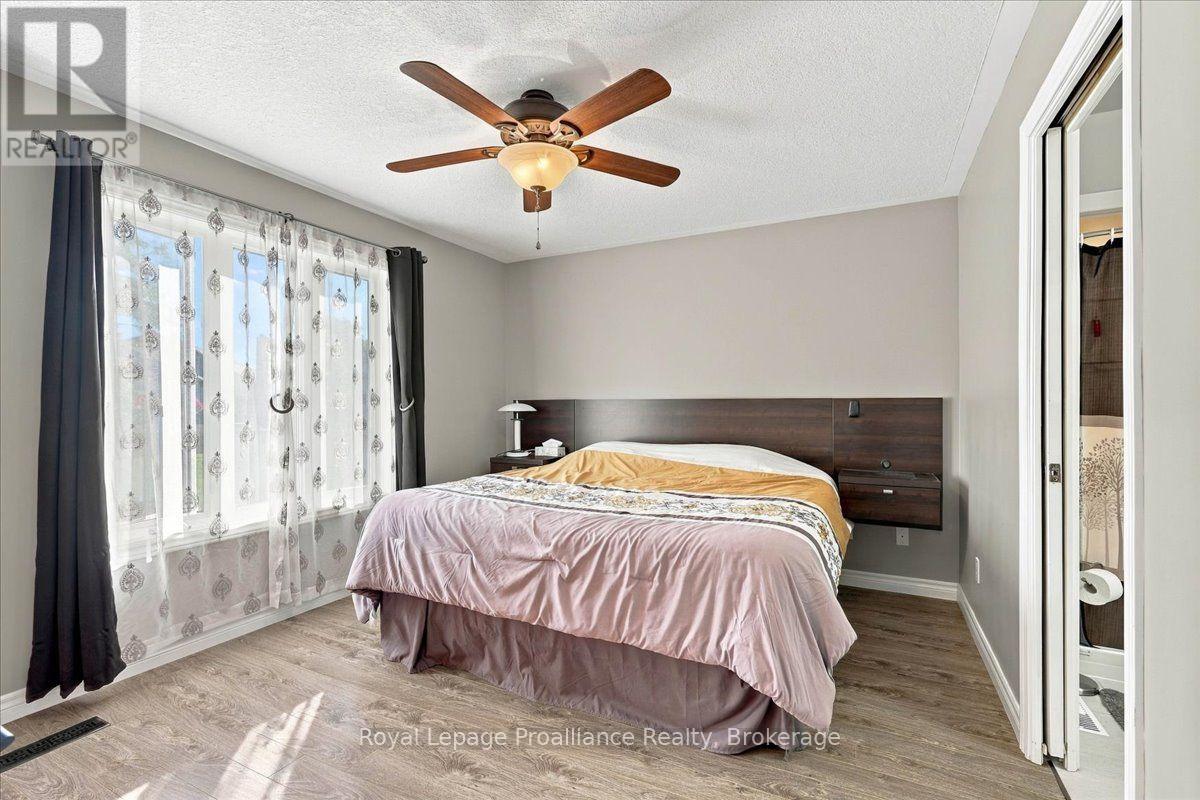 73 Dorchester Drive, Prince Edward County, Ontario  K0K 3L0 - Photo 21 - X13823068