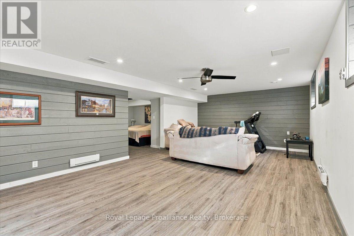 73 Dorchester Drive, Prince Edward County, Ontario  K0K 3L0 - Photo 25 - X13823068