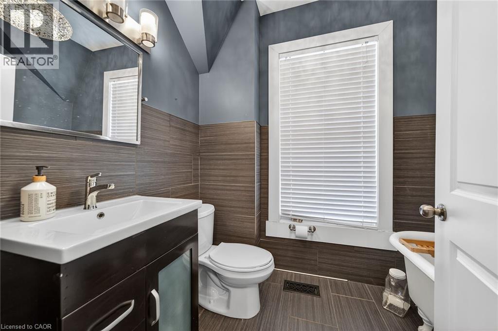 40 St Andrew Street, Port Dover, Ontario  N0A 1N0 - Photo 29 - 40815217