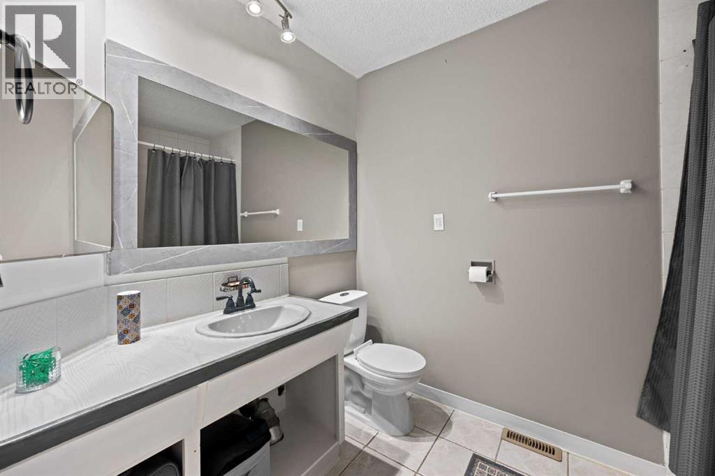 219 26 Avenue NE, Calgary, Alberta  T2E 1Z1 - Photo 22 - A2345045