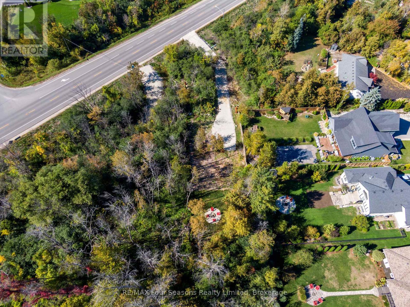 9746 Beachwood Road, Collingwood, Ontario  L9Y 0X2 - Photo 11 - S13823082
