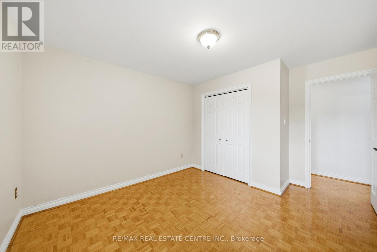 335 York Road, Burlington, Ontario  L7P 0T6 - Photo 28 - W13822504