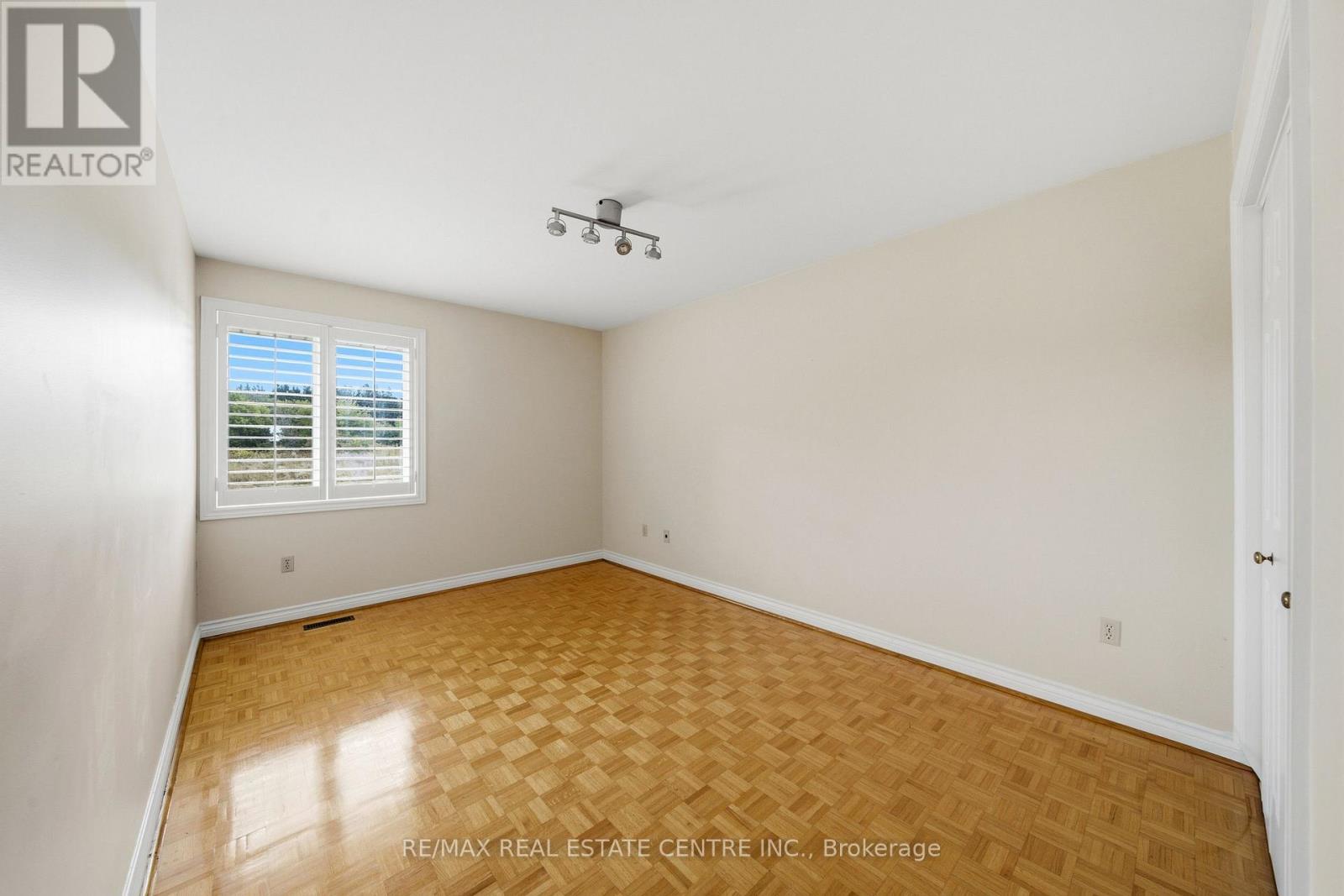 335 York Road, Burlington, Ontario  L7P 0T6 - Photo 29 - W13822504