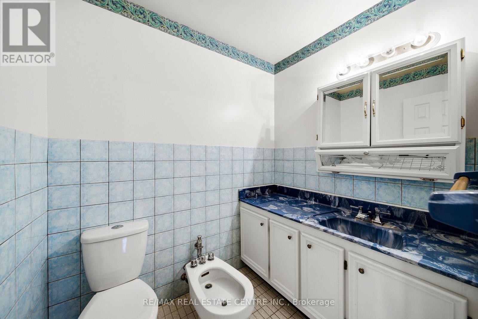 335 York Road, Burlington, Ontario  L7P 0T6 - Photo 26 - W13822504