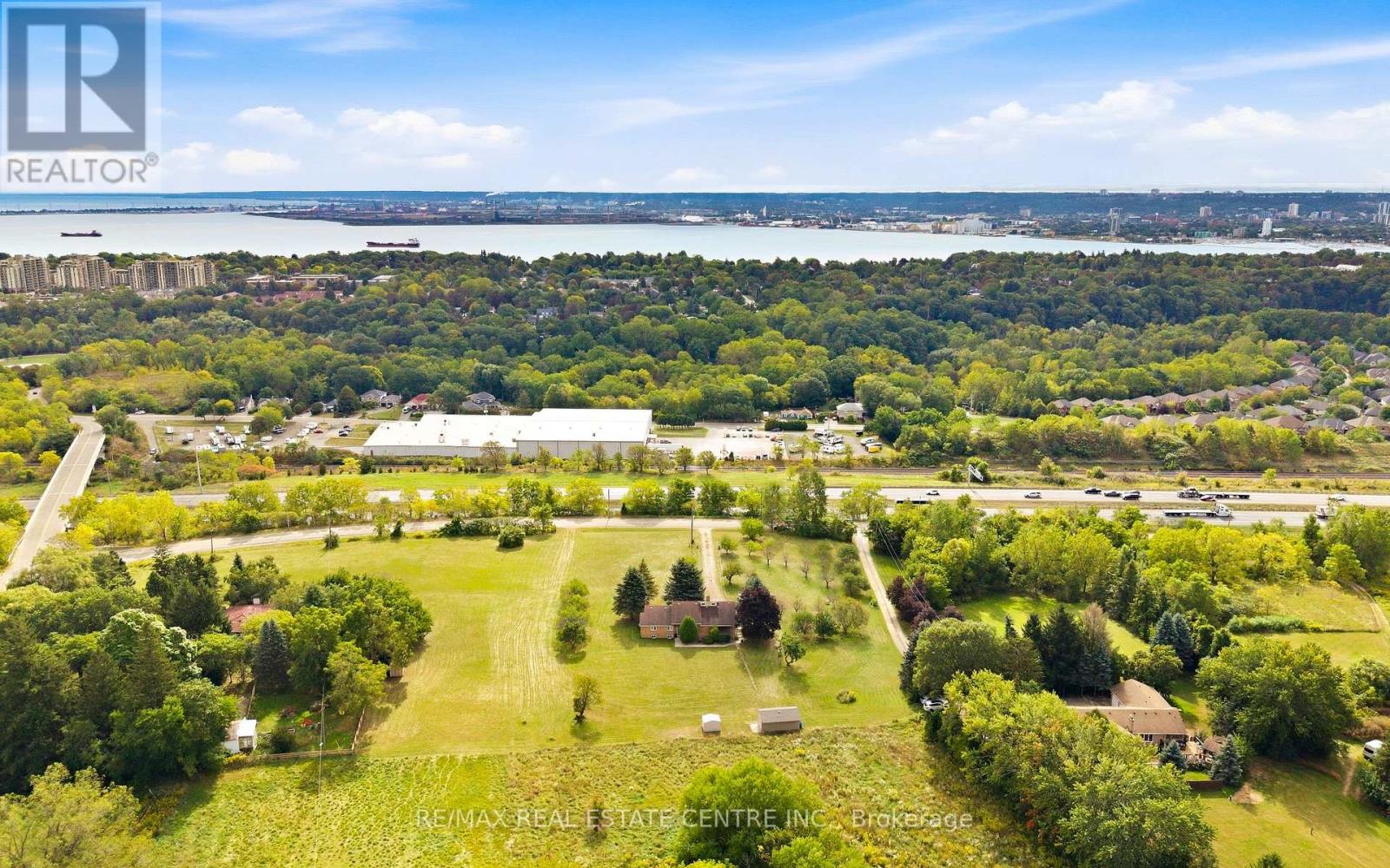 335 York Road, Burlington, Ontario  L7P 0T6 - Photo 47 - W13822504