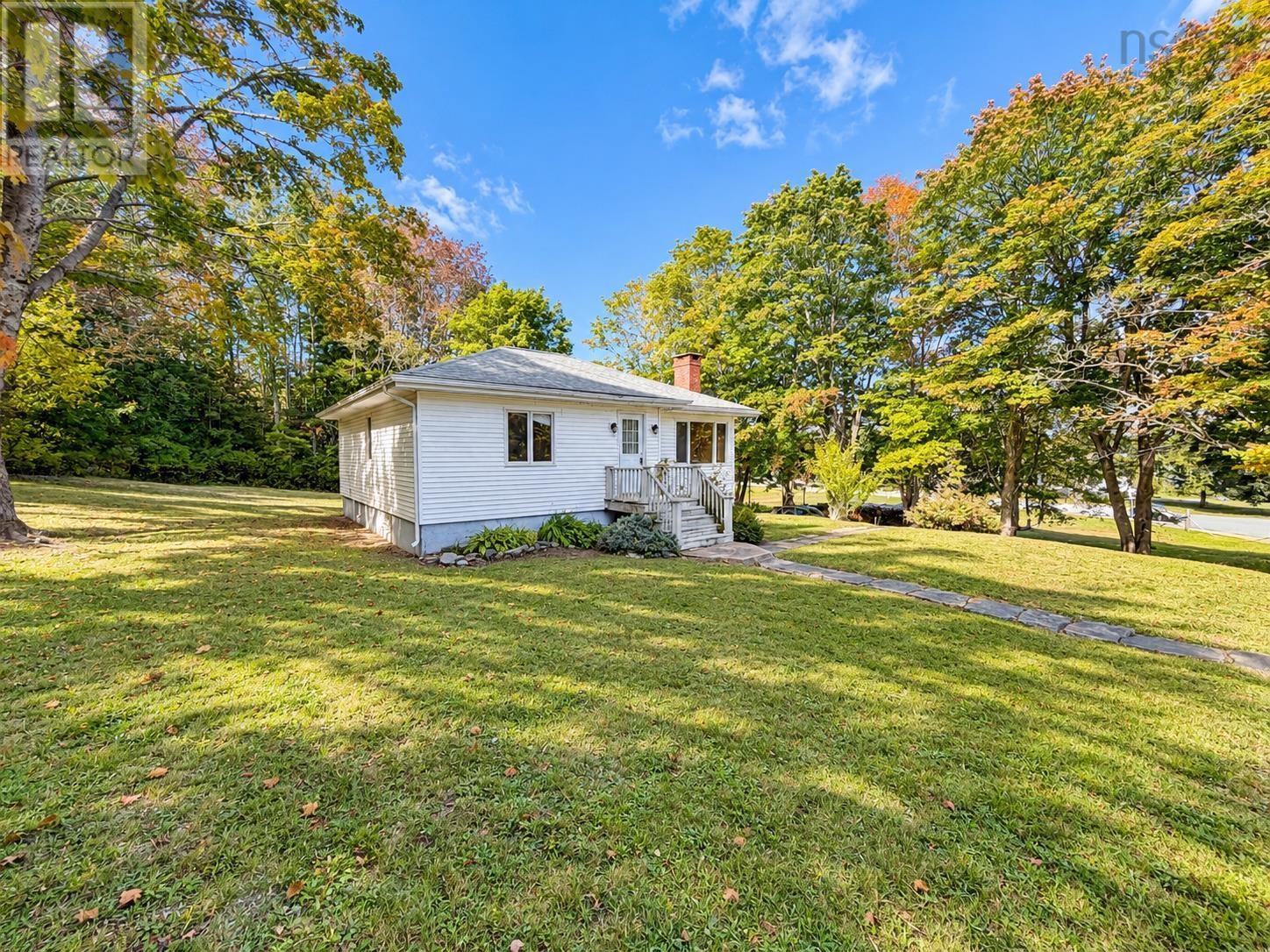 10 West Caledonia Road, Caledonia, Nova Scotia  B0T 1B0 - Photo 2 - 202602735