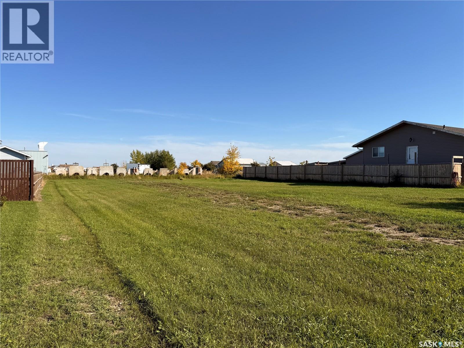 305 McKenzie STREET N, Outlook, Saskatchewan