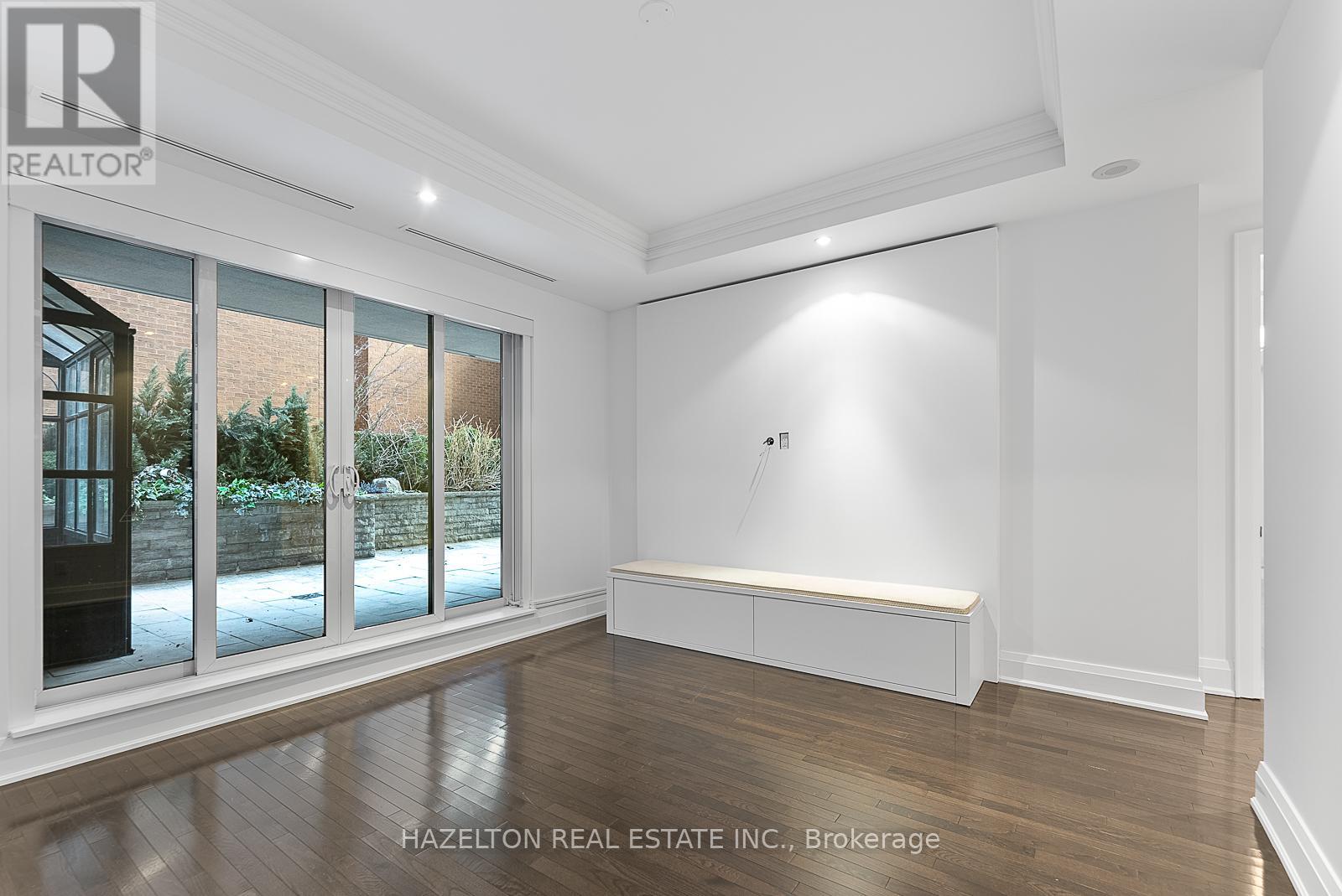 304 - 80 Yorkville Avenue, Toronto, Ontario  M5R 2C2 - Photo 12 - C13823036