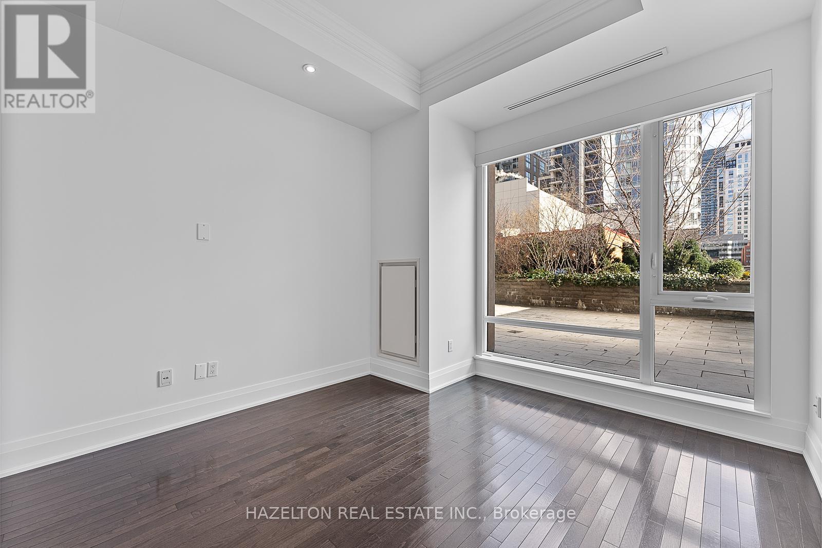 304 - 80 Yorkville Avenue, Toronto, Ontario  M5R 2C2 - Photo 16 - C13823036