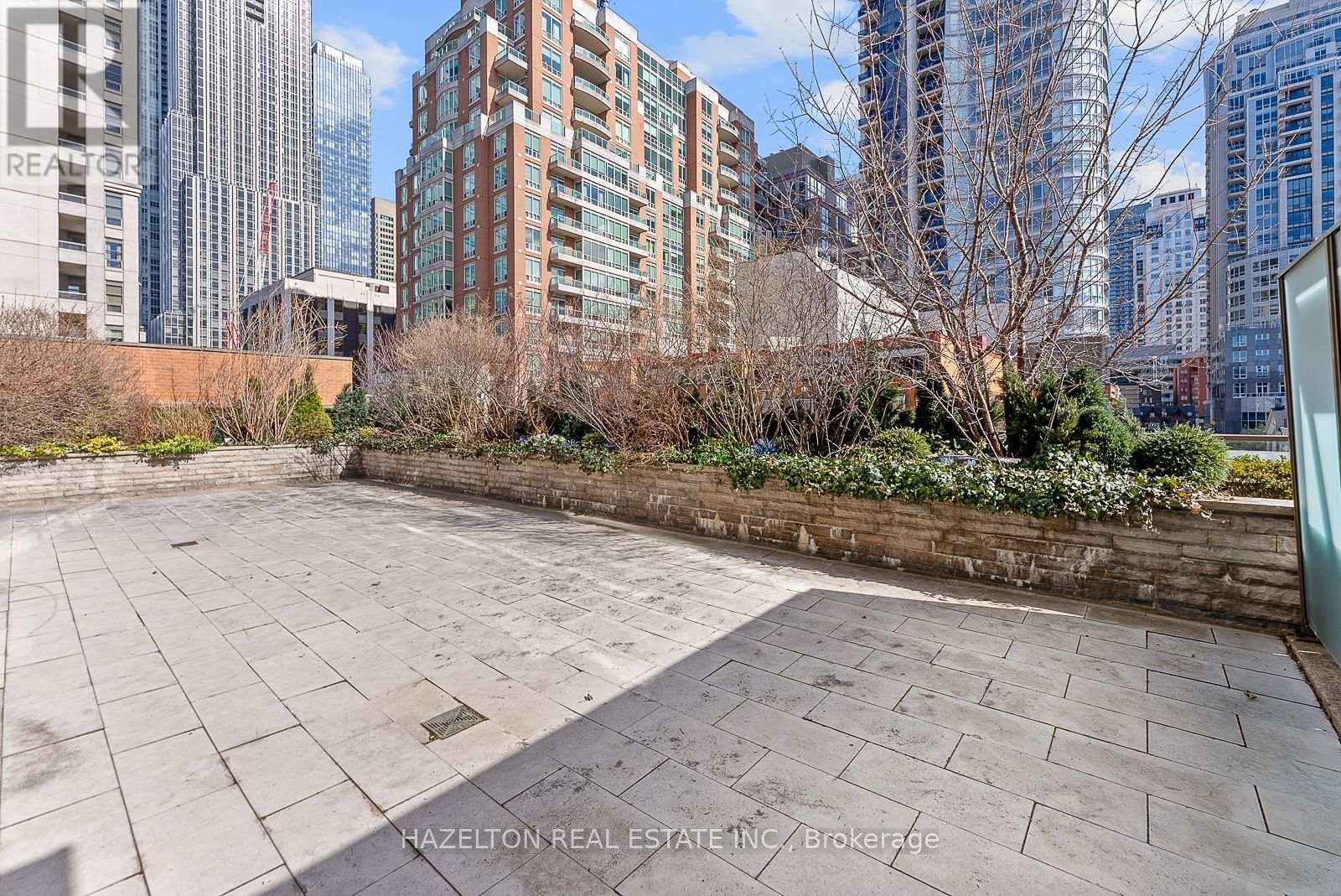 304 - 80 Yorkville Avenue, Toronto, Ontario  M5R 2C2 - Photo 21 - C13823036