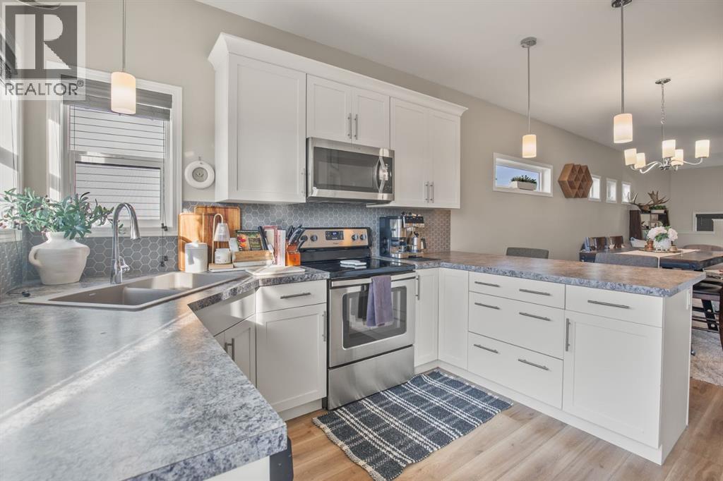 234 Livingston Close, Red Deer, Alberta  T4R 0S8 - Photo 16 - A2347690