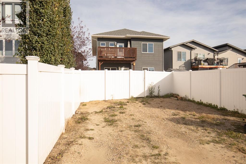 234 Livingston Close, Red Deer, Alberta  T4R 0S8 - Photo 39 - A2347690
