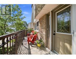 5 - 2120 MARINE DRIVE, Oakville, Ontario