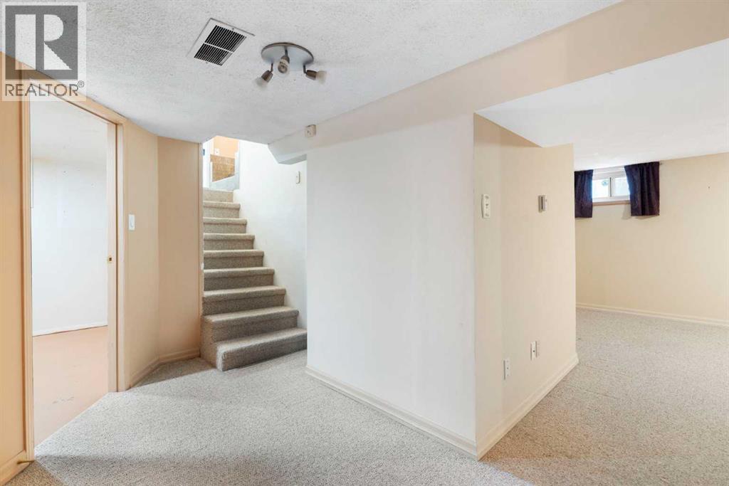 229 11 Avenue NE, Calgary, Alberta  T2E 0Y9 - Photo 34 - A2347781