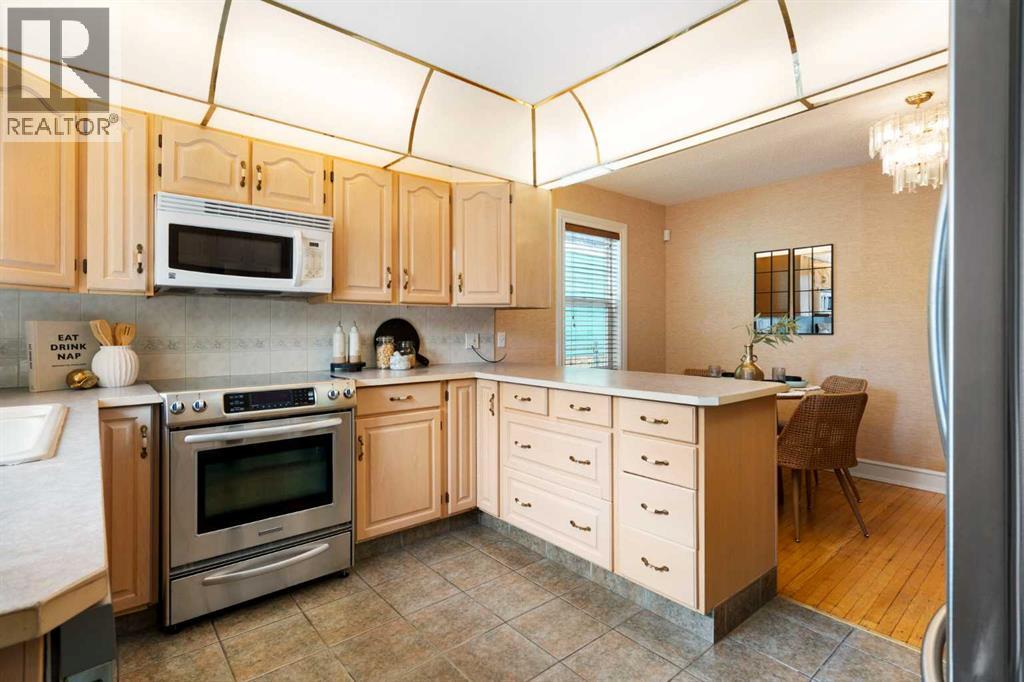229 11 Avenue NE, Calgary, Alberta  T2E 0Y9 - Photo 13 - A2347781
