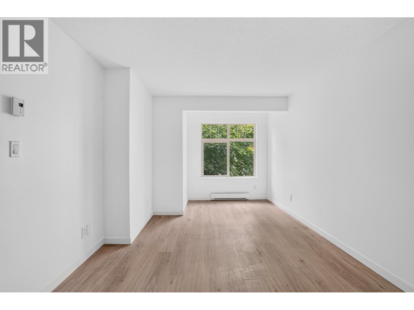 303 2998 Silver Springs Boulevard, Coquitlam, British Columbia  V3E 3R7 - Photo 13 - R3169158